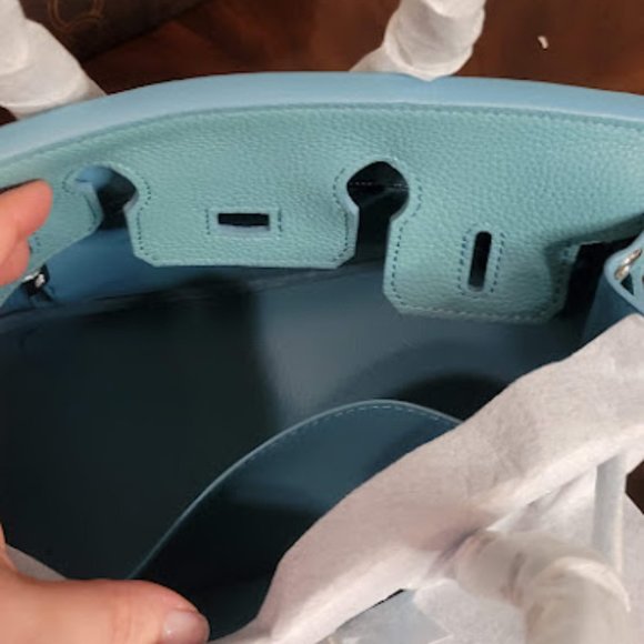 Light Blue Lock and Key Bag - Picture 3 of 8